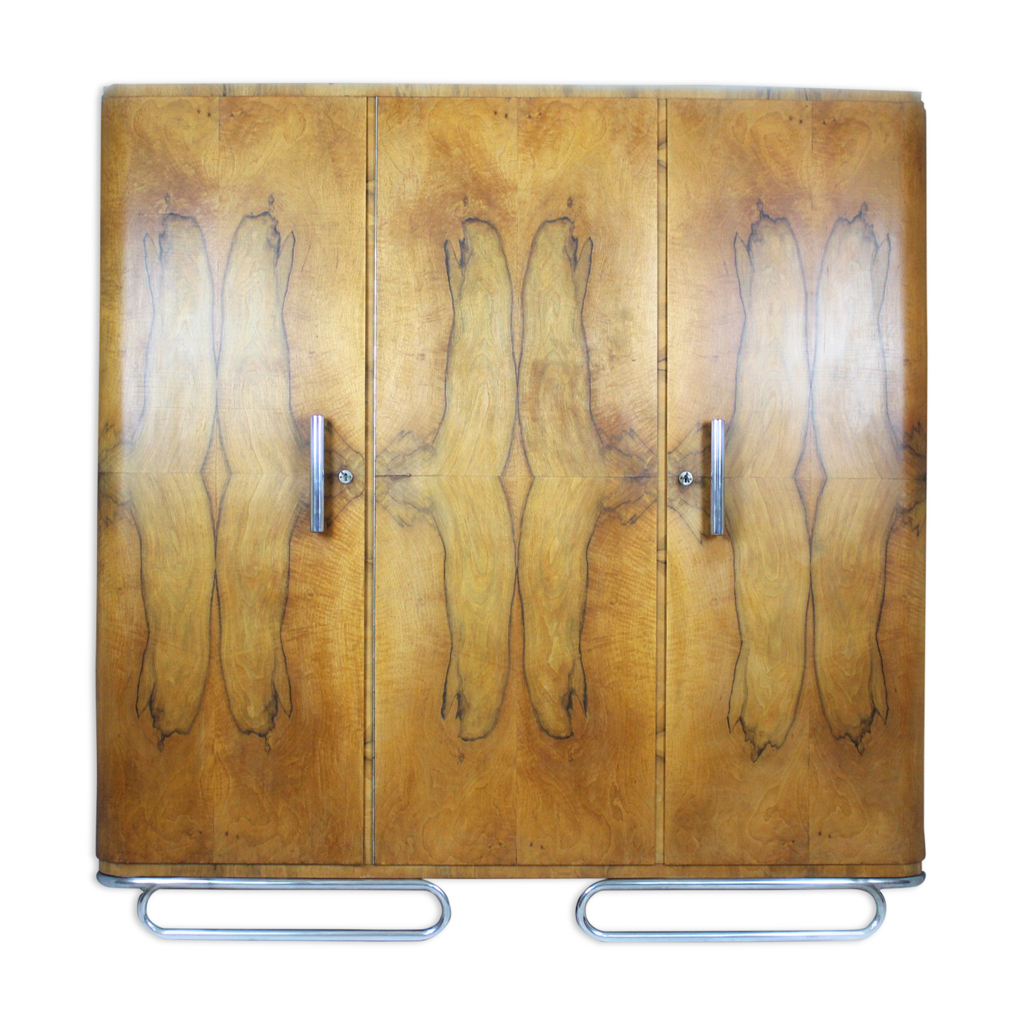 Bauhaus chromed tubular steel wardrobe, 1930s