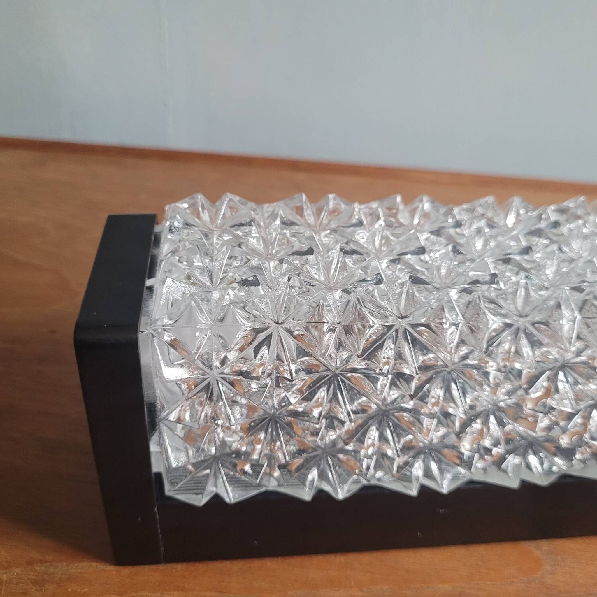 Large ERCO Bakelite & Pressed Crystal Wall Light – 33 cm – 1970 Design