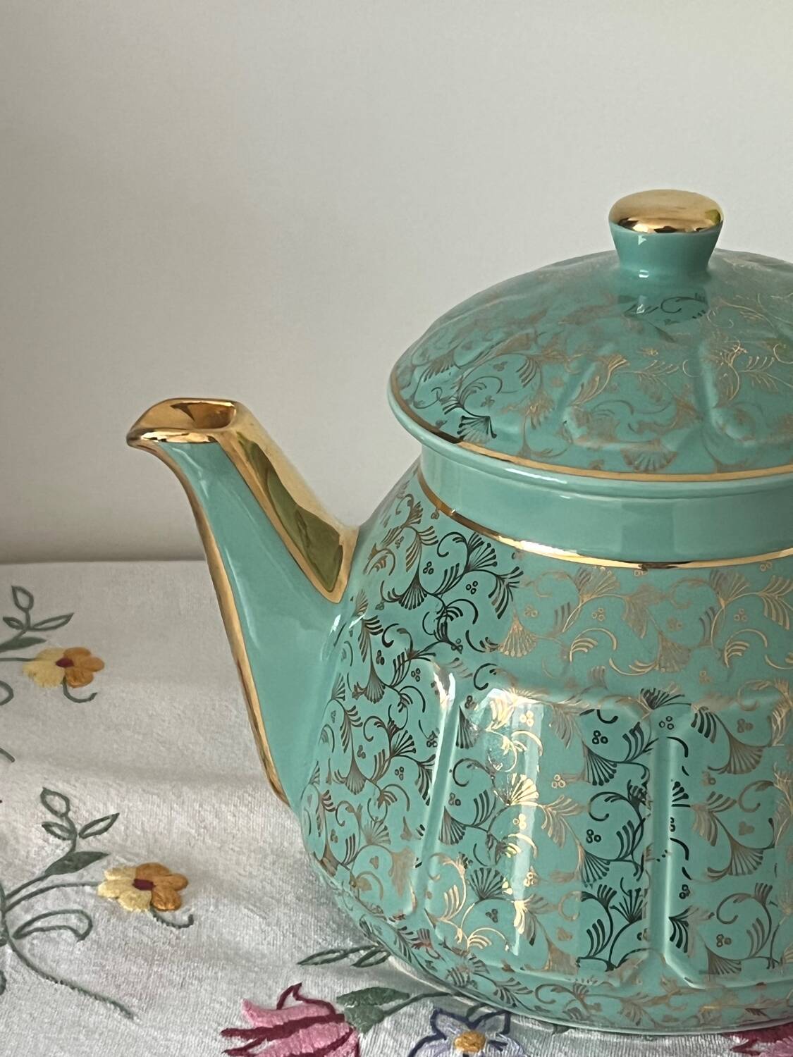 Art Deco Pegasus teapot