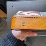 Cendrier cuir