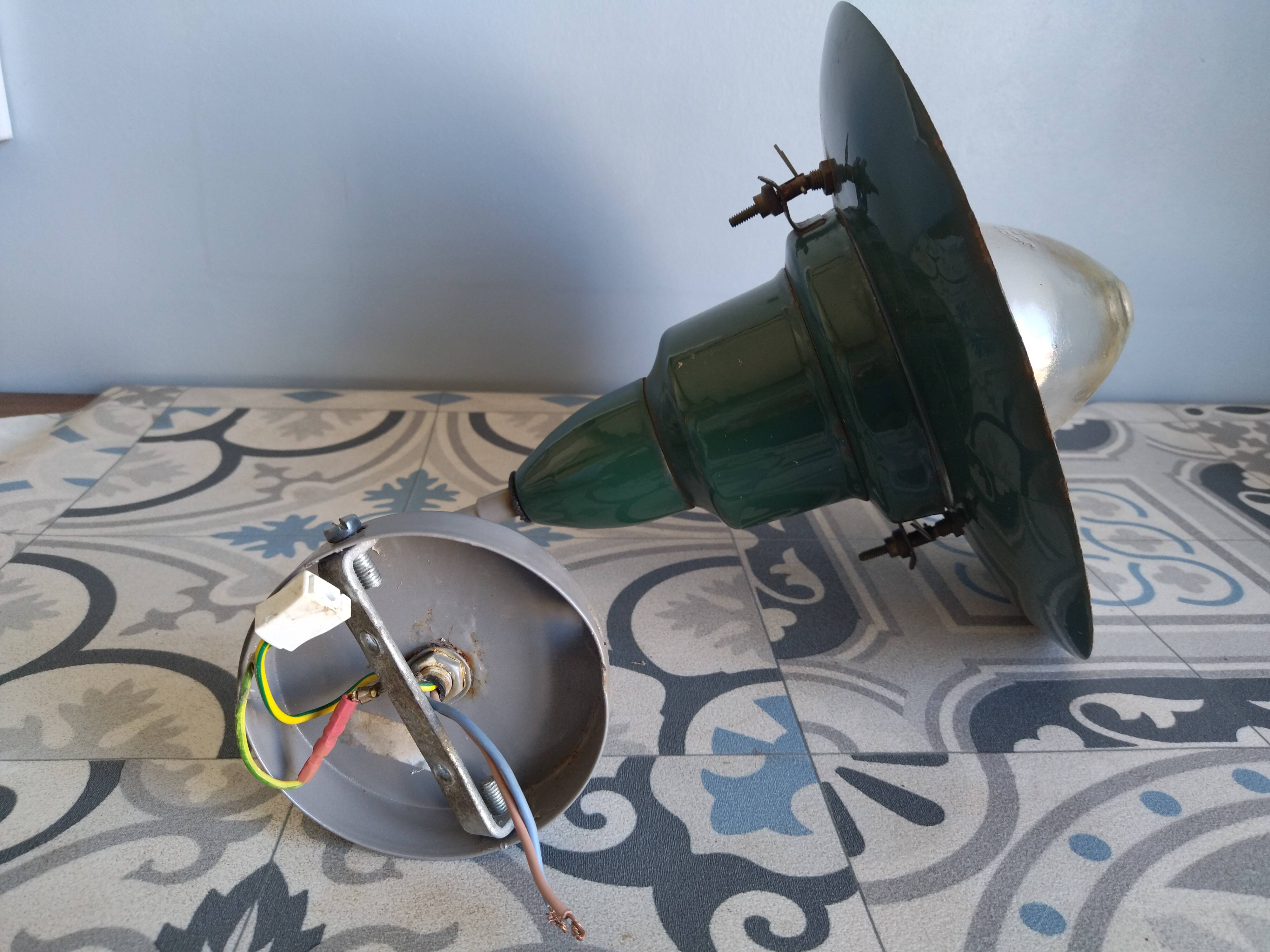 Uccello unopiu vintage court lamp