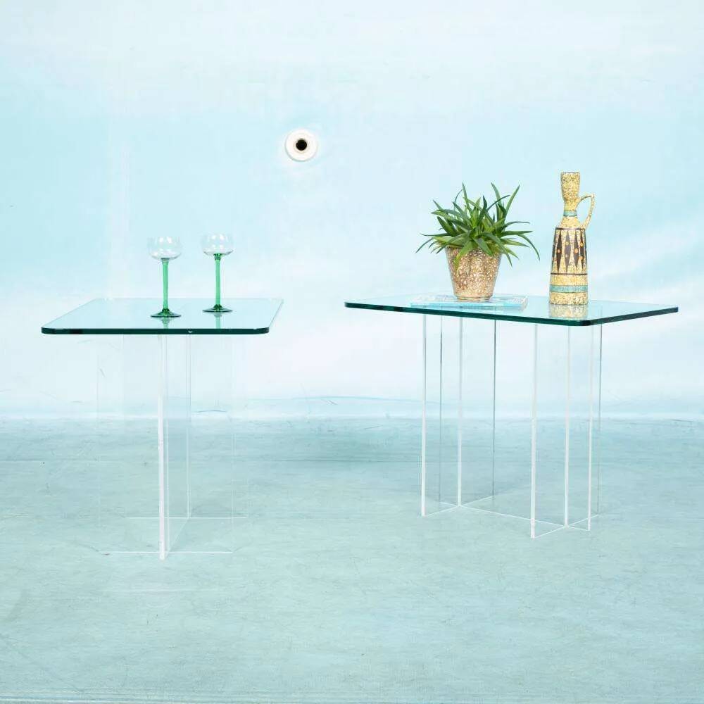 Minimalist side table in glass & acrylic, Memphis style