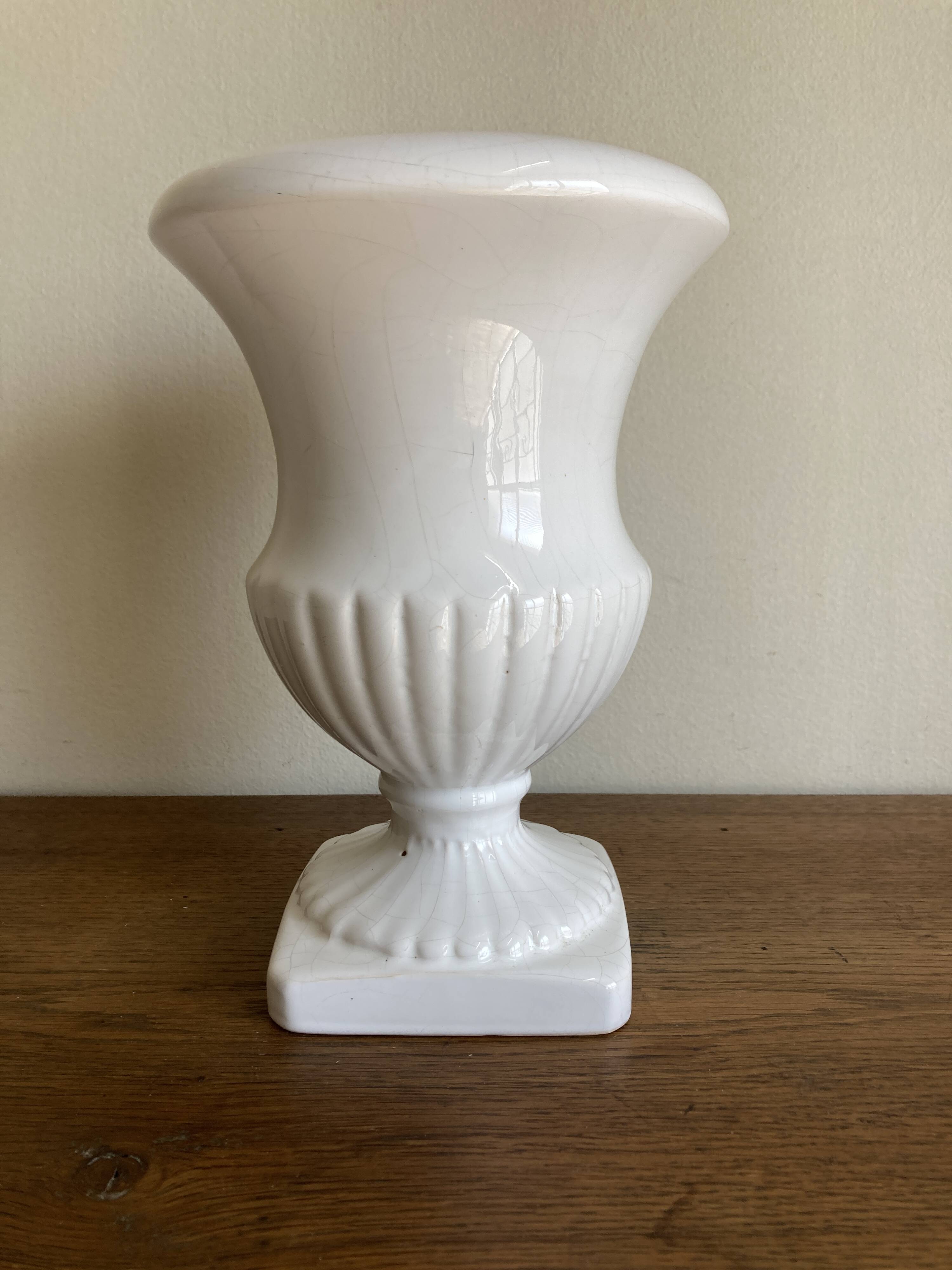 Cache pot médicis ancien XL néo classique en terre blanche 1950