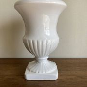 Antique XL neo-classical medicinal cache pot in white clay, 1950.