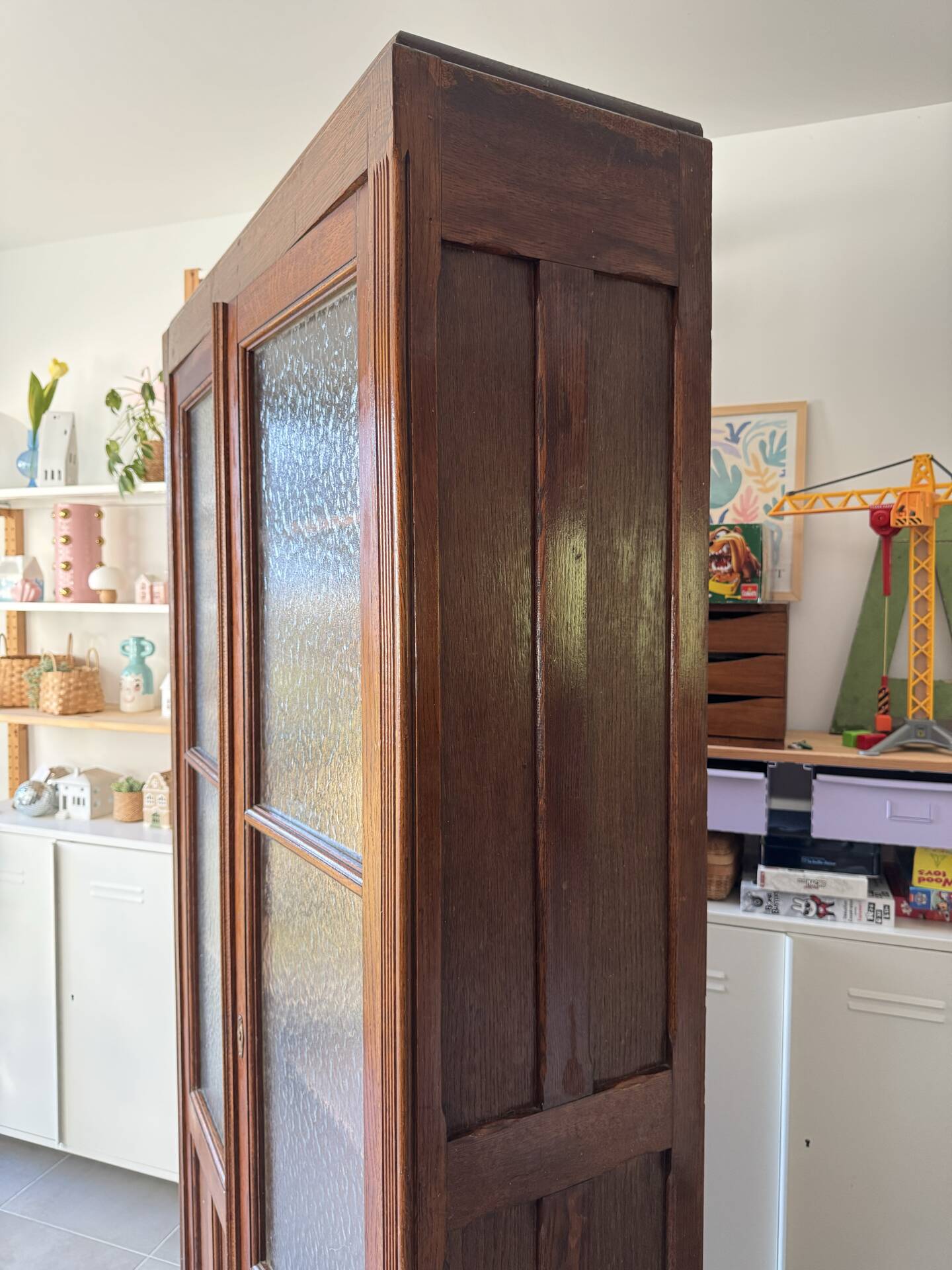 Old glass cabinet, vintage bookshelf, display case, cabinet, pharmacy.