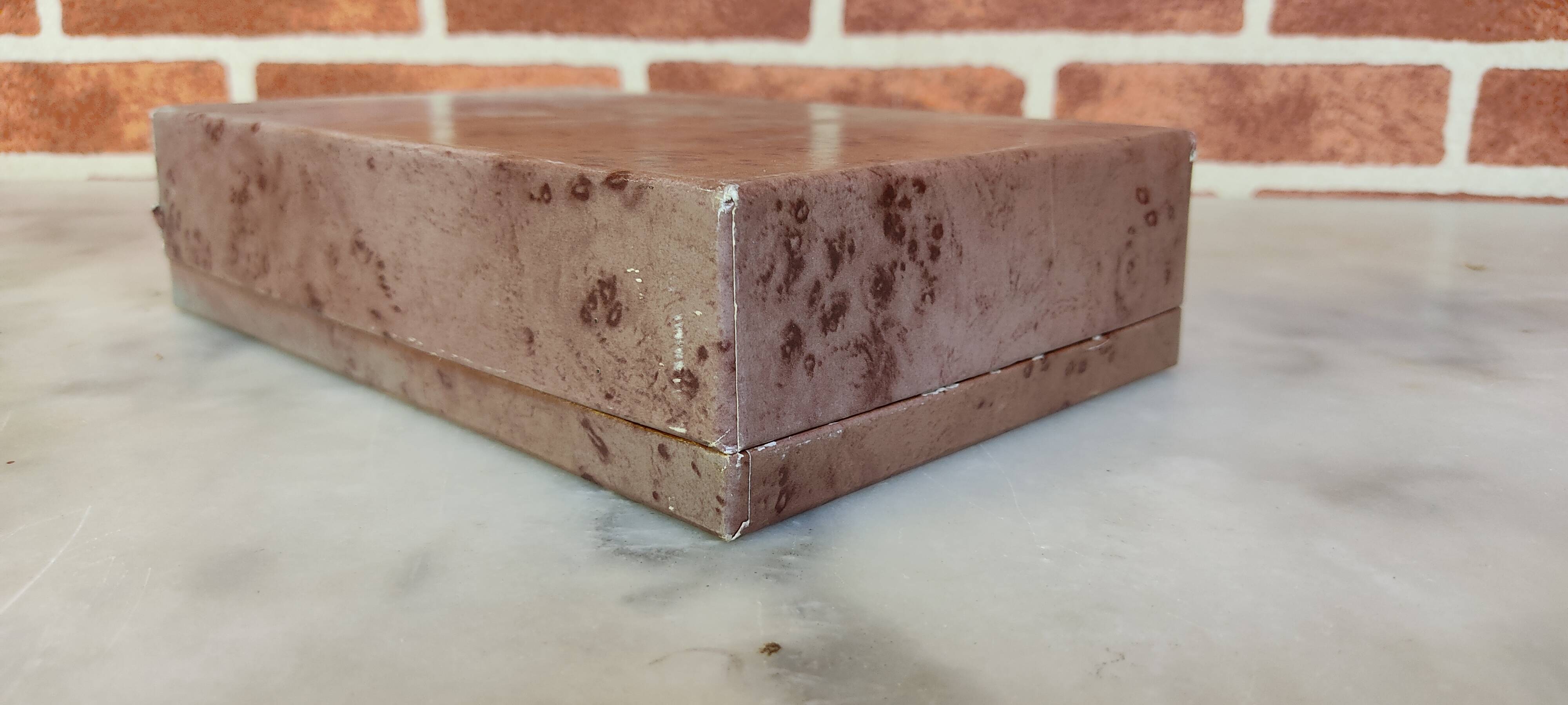 Magnifying glass and paper cutter box in leather and brass