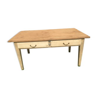 Farm table with 2 drawers