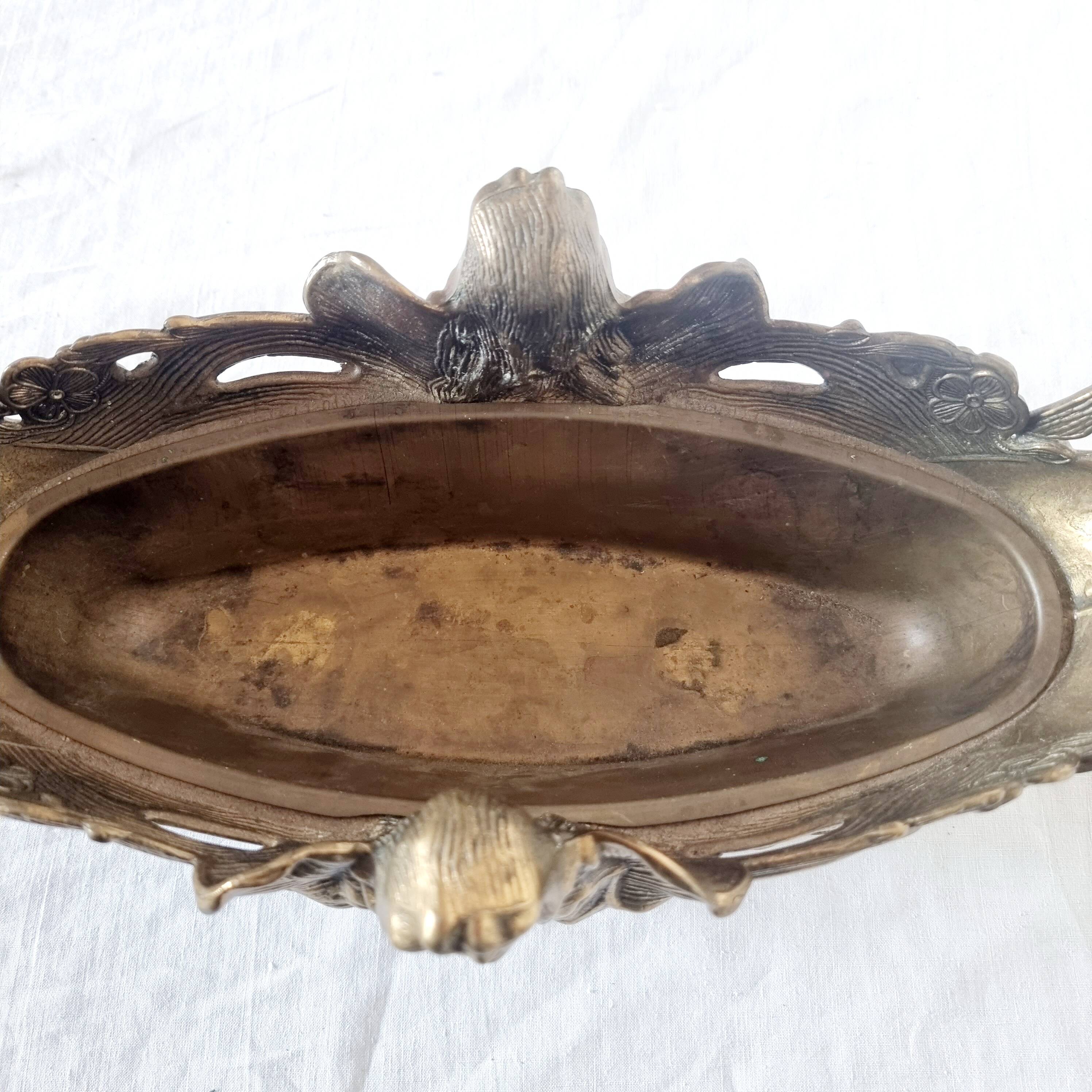 French Art Nouveau bronze planter decorated with a female mermaid