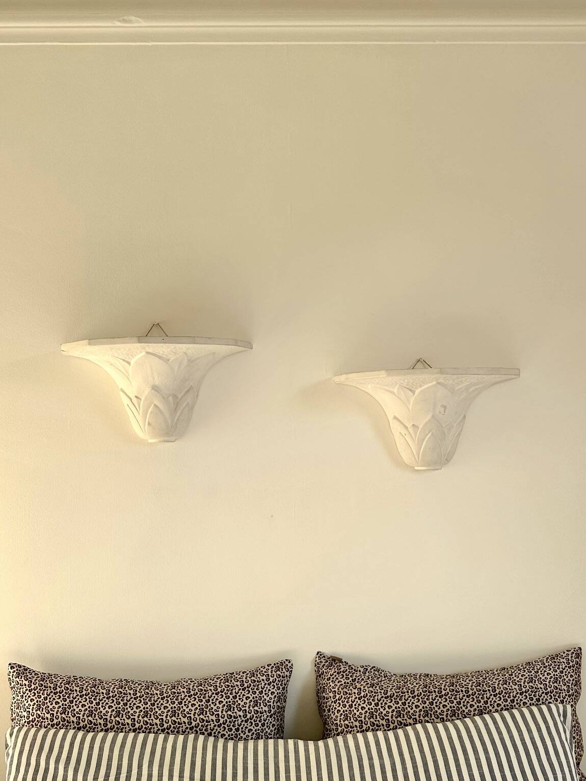 Pair of plaster wall sconces, palmette decoration, 20th century