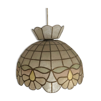 Mother-of-pearl and brass suspension