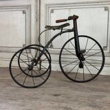 Tricycle d’enfants en fer forgé, vers 1900