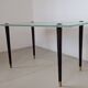 Table basse vintage en bois, verre et laiton