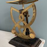 Letter scale 1900 Columbus Bilateral standing