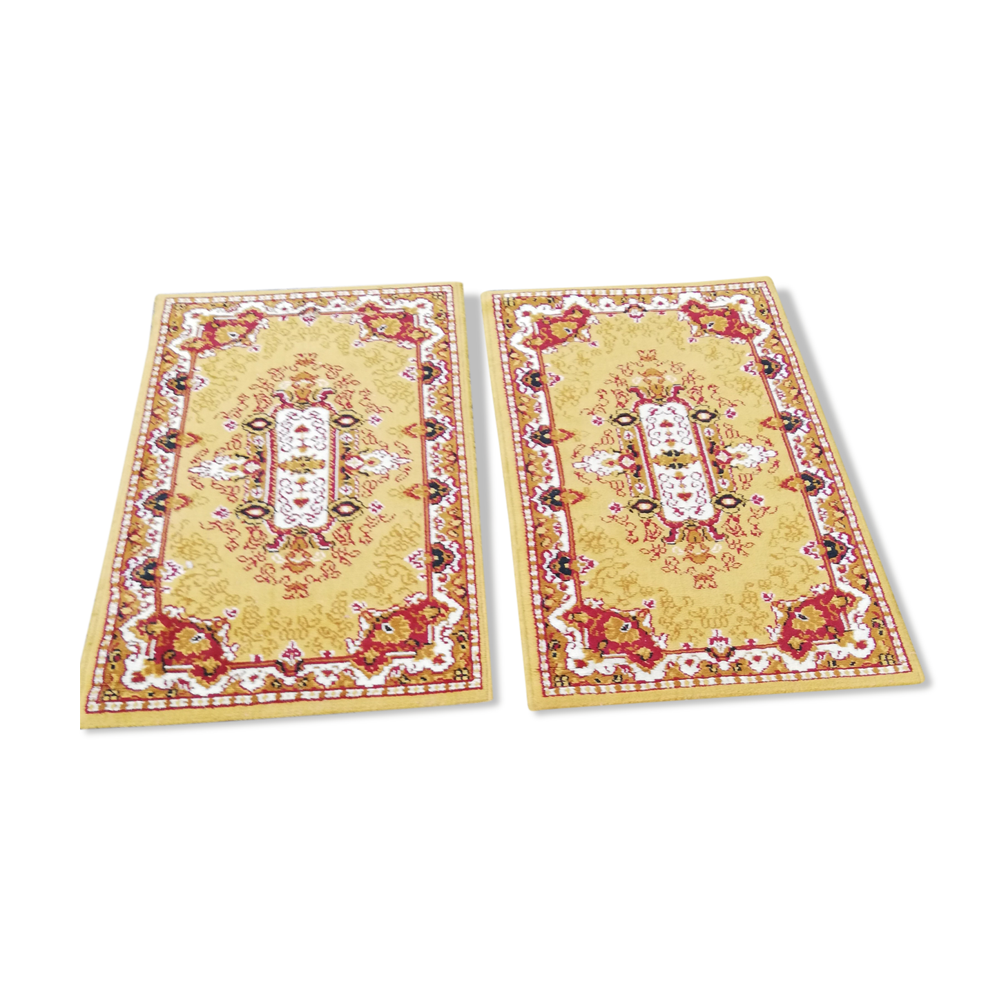 Pair of carpets