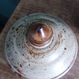 Covered sugar bowl in Puisaye stoneware signed Jean-Pierre Prud'homme
