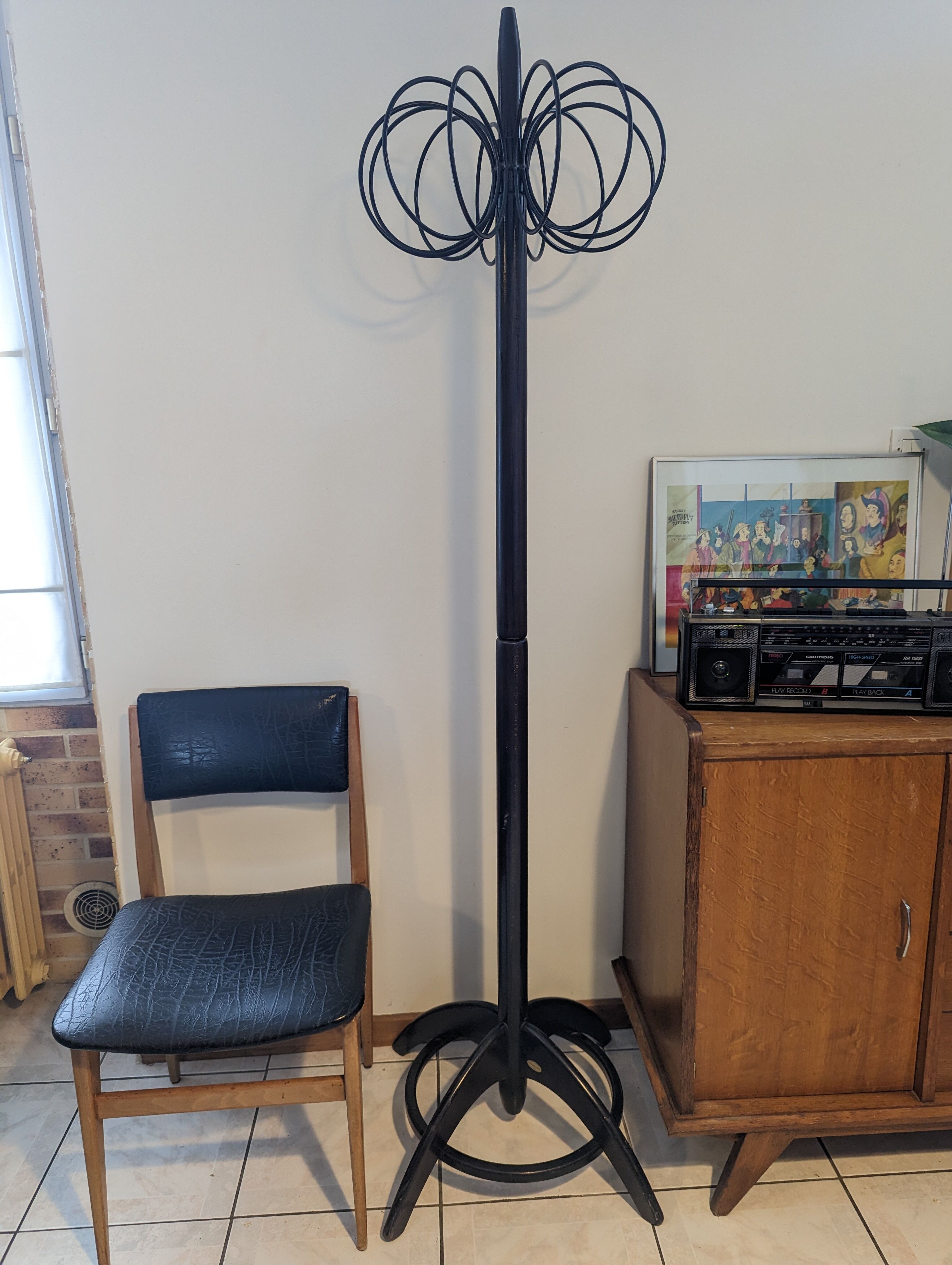 Baumann coat rack