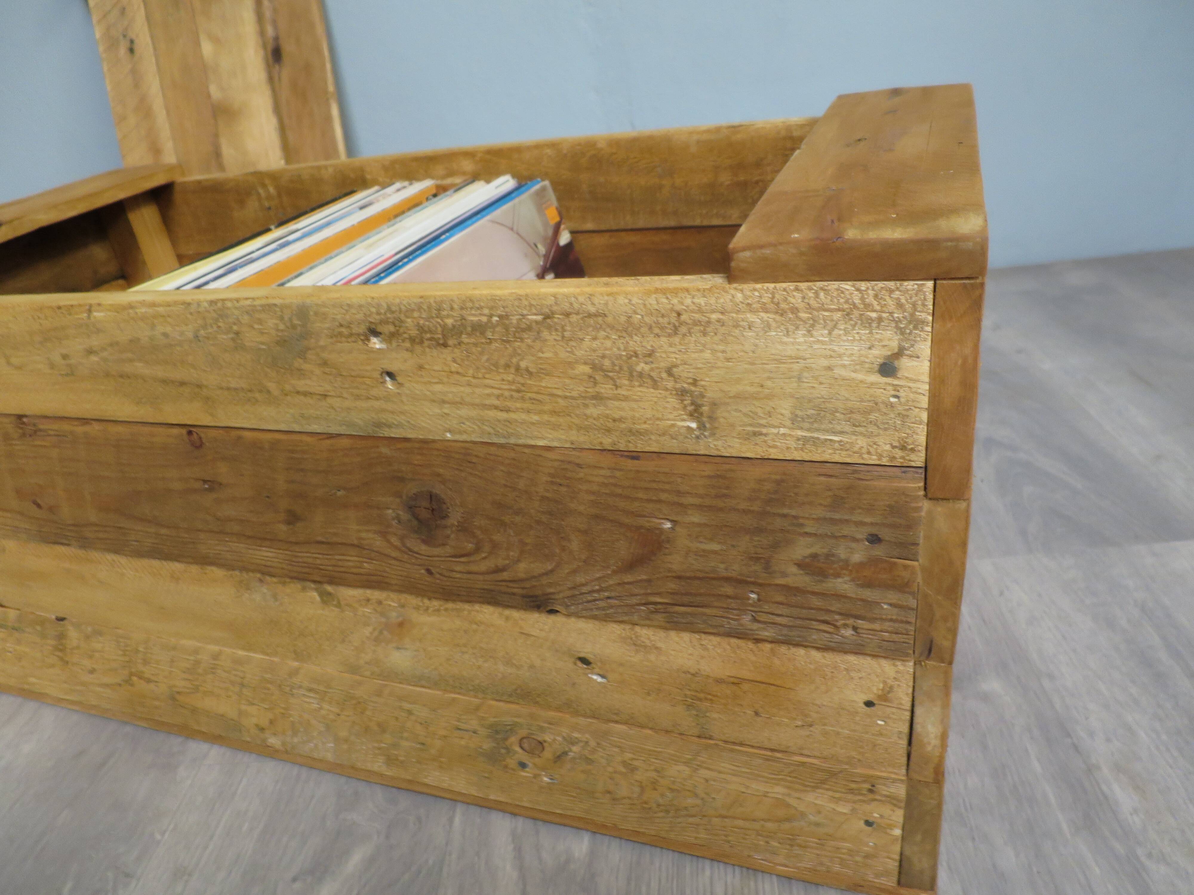 Storage box for vinyl