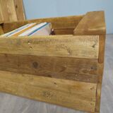 Storage box for vinyl