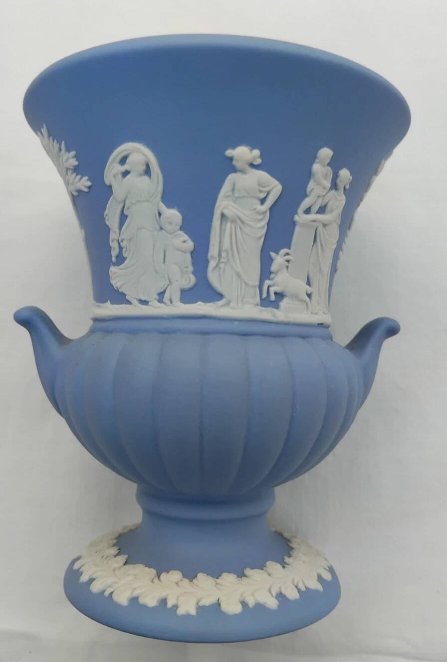Collection - Set of 4 Decorative Pieces in Wedgwood Jasper
