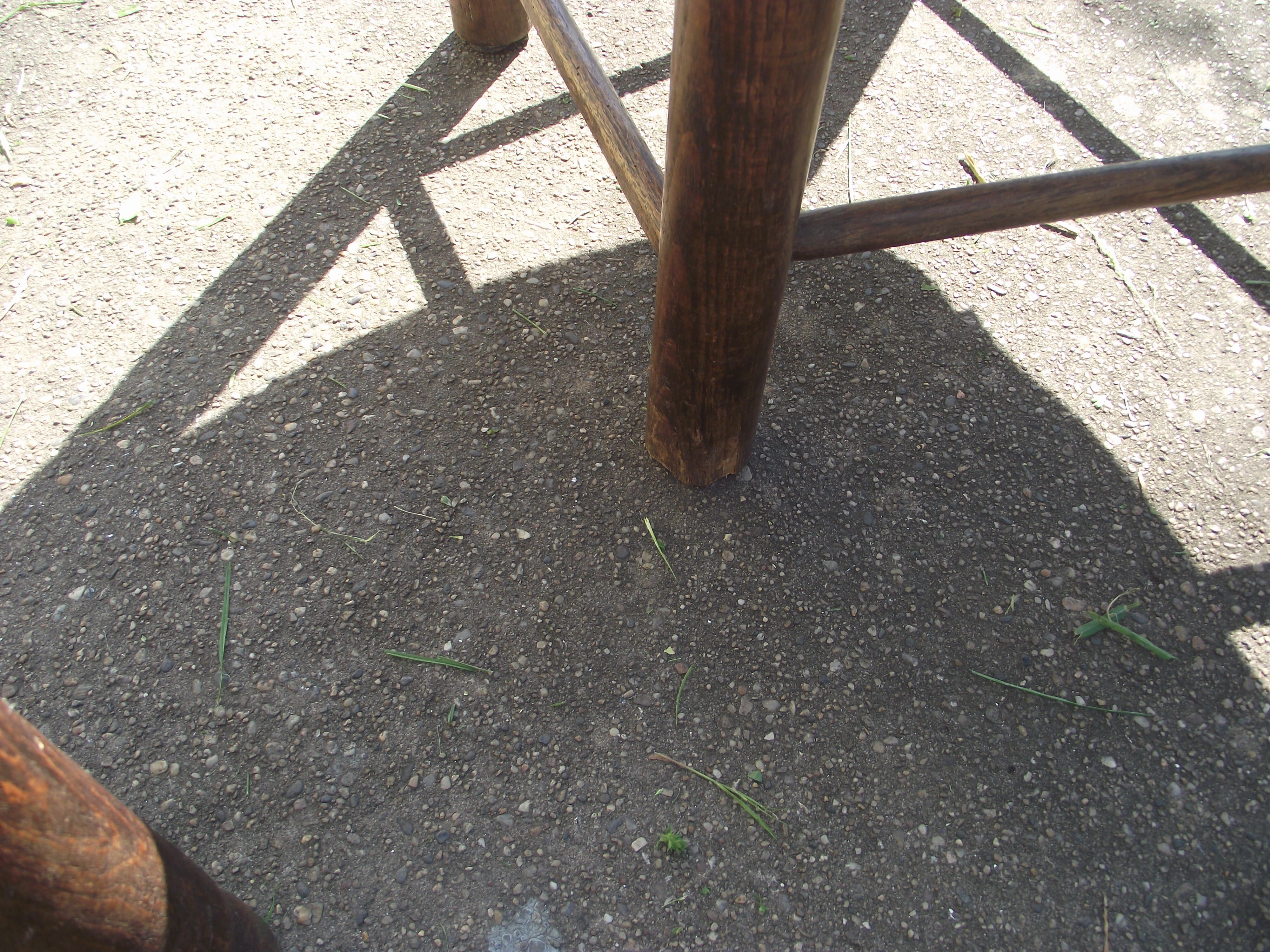 Paire de fauteuils paillées campagnards