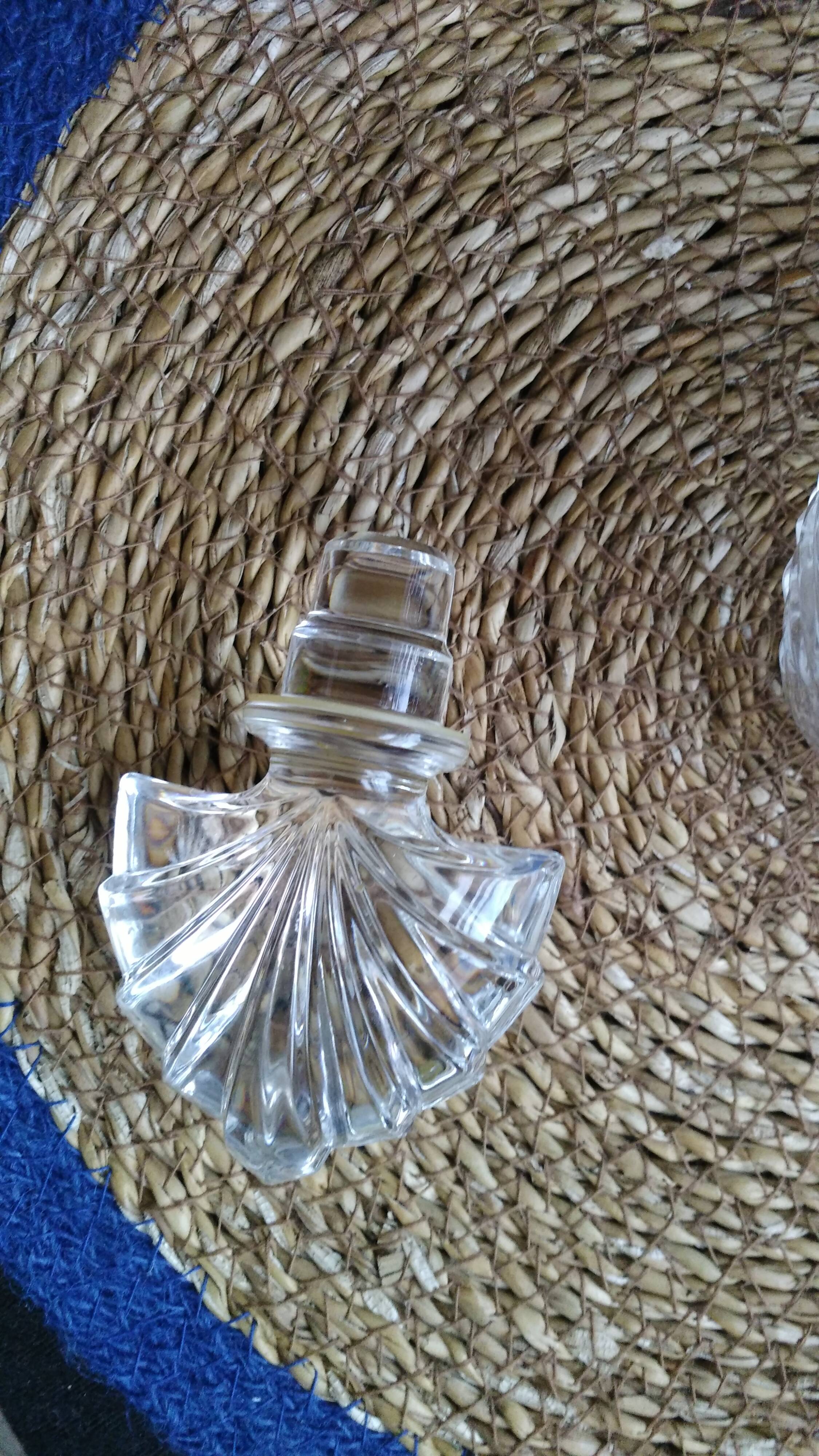 Vintage crystal whisky decanter from the 50s/60s