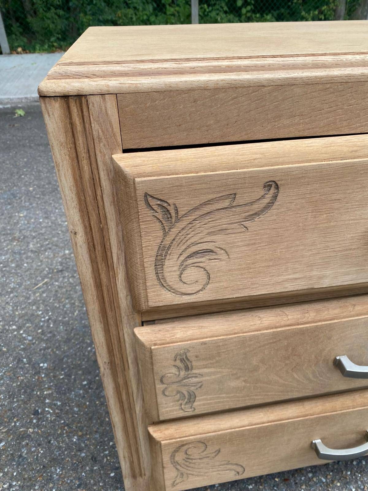 Petite commode art déco rénovée en chêne brut 1950