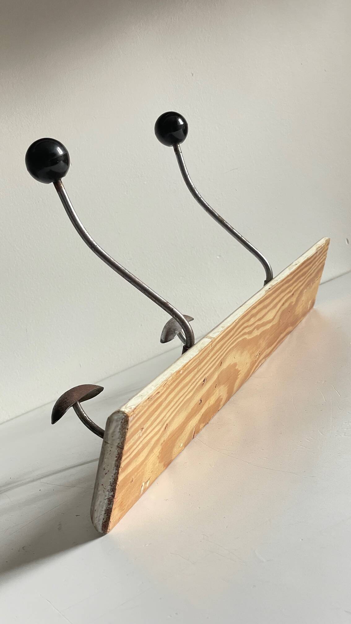 ANTIQUE SCHOOL COAT RACK White Wood