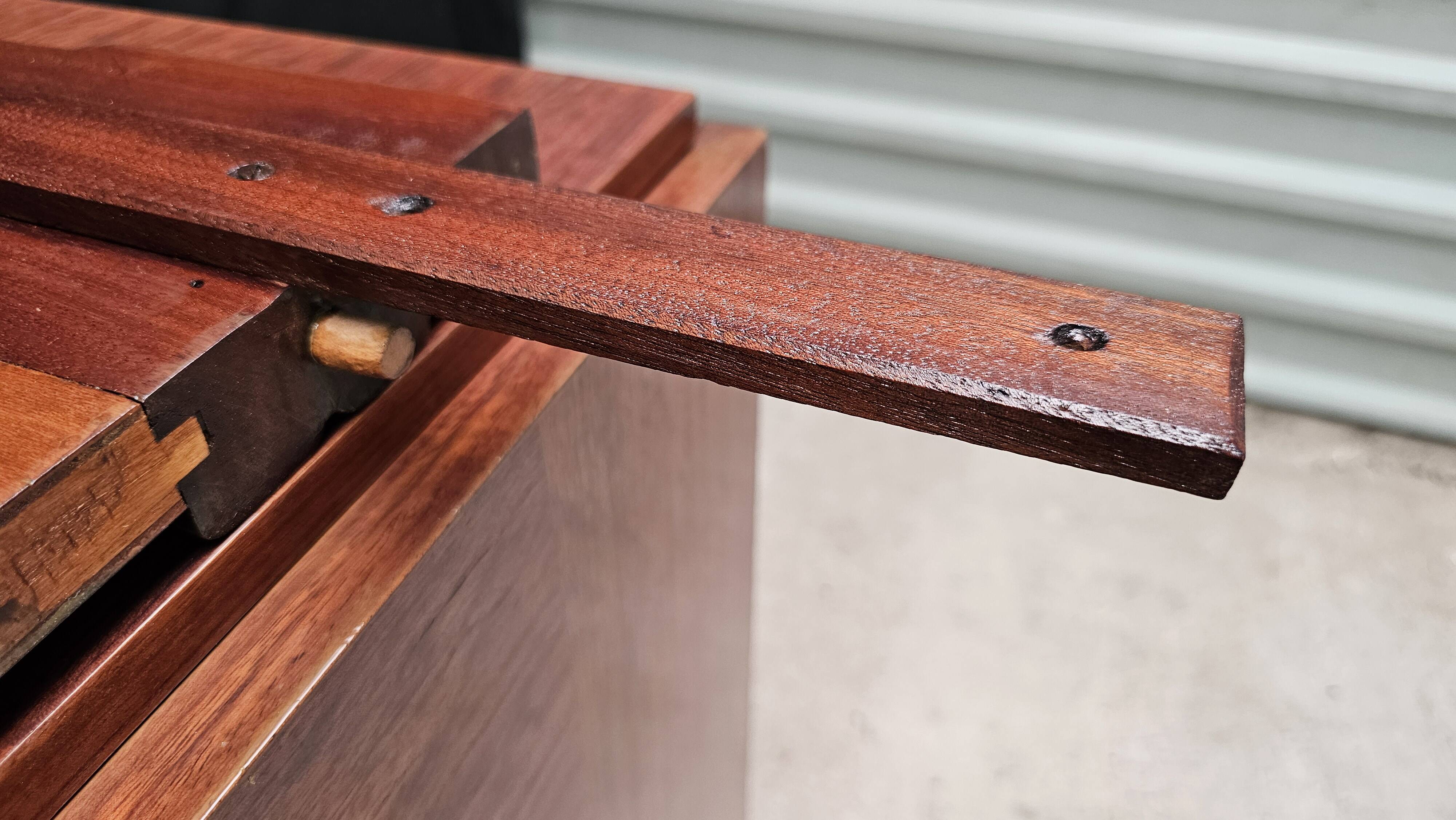 Art Deco buffet by Saddier & Fils in solid rosewood and veneer.