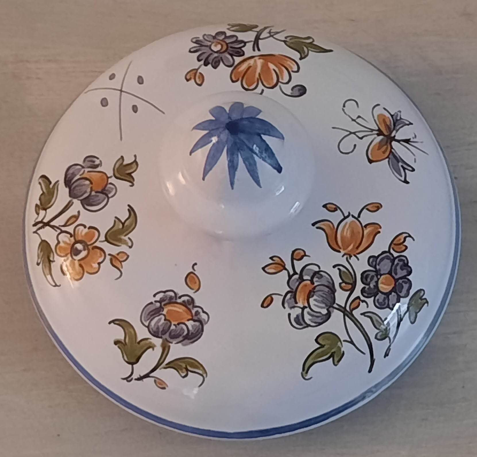 Apothecary pot "vervain" in faience of moustiers