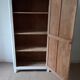 Armoire bonnetière parisienne