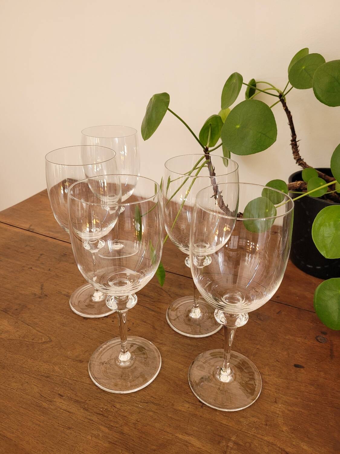Set of 5 Royales de Champagne wine glasses