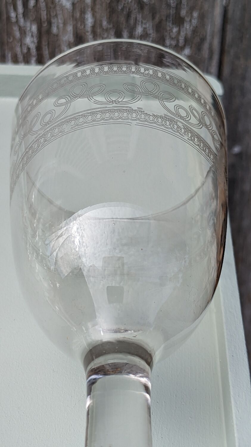 Verres en cristal gravés