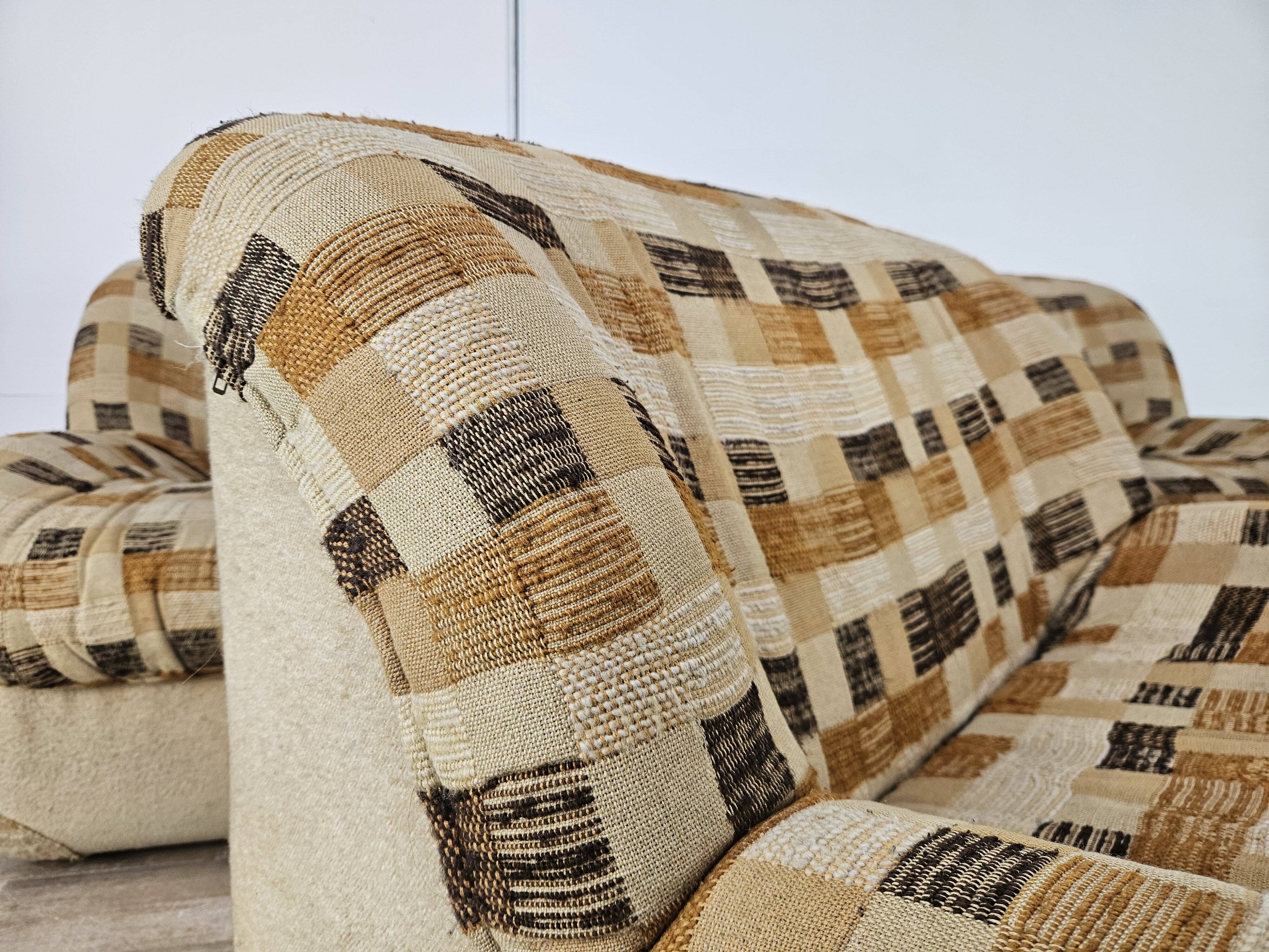 Modular fabric armchairs from the 1970s