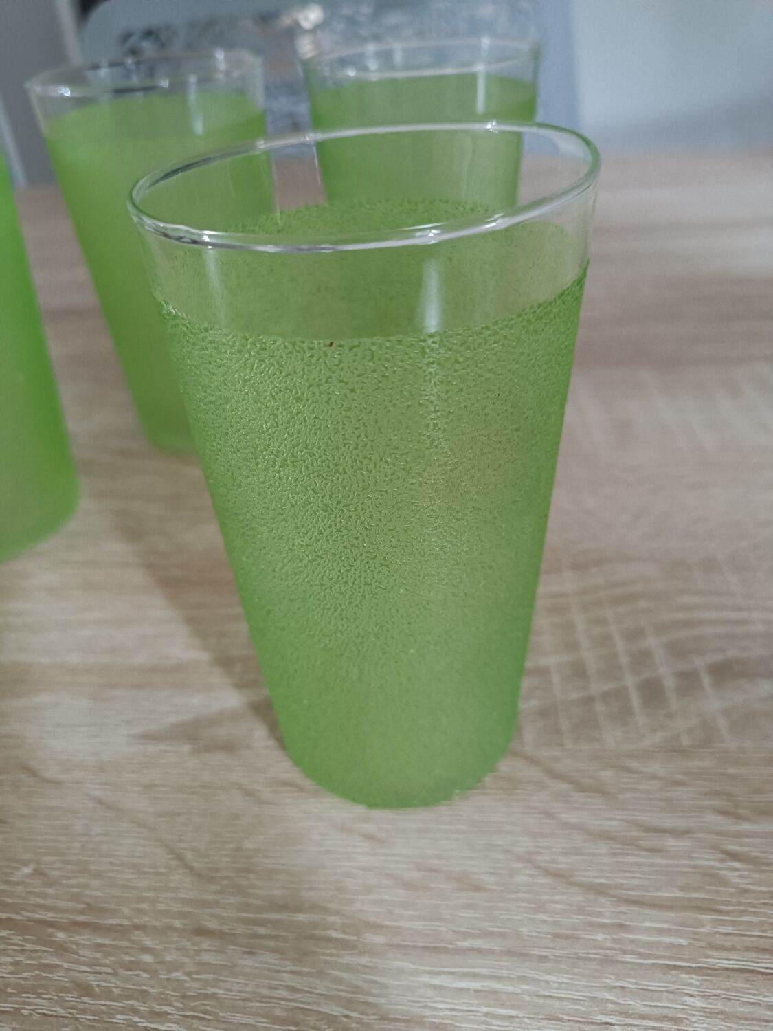 4 vintage green granita glasses