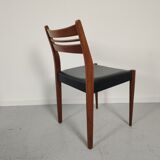 Lot of 6 vintage skai Scandinavian chairs 60s/70s