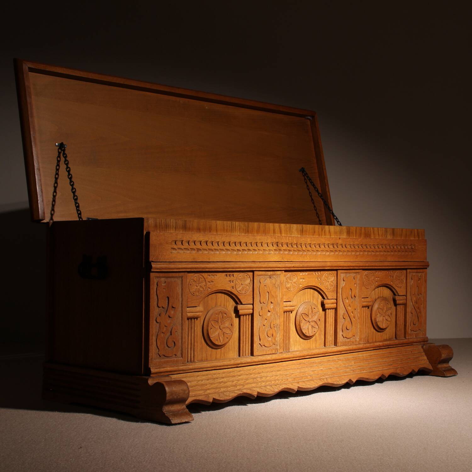 Carved Oak Chest with Decorative Front | Germany 1970s