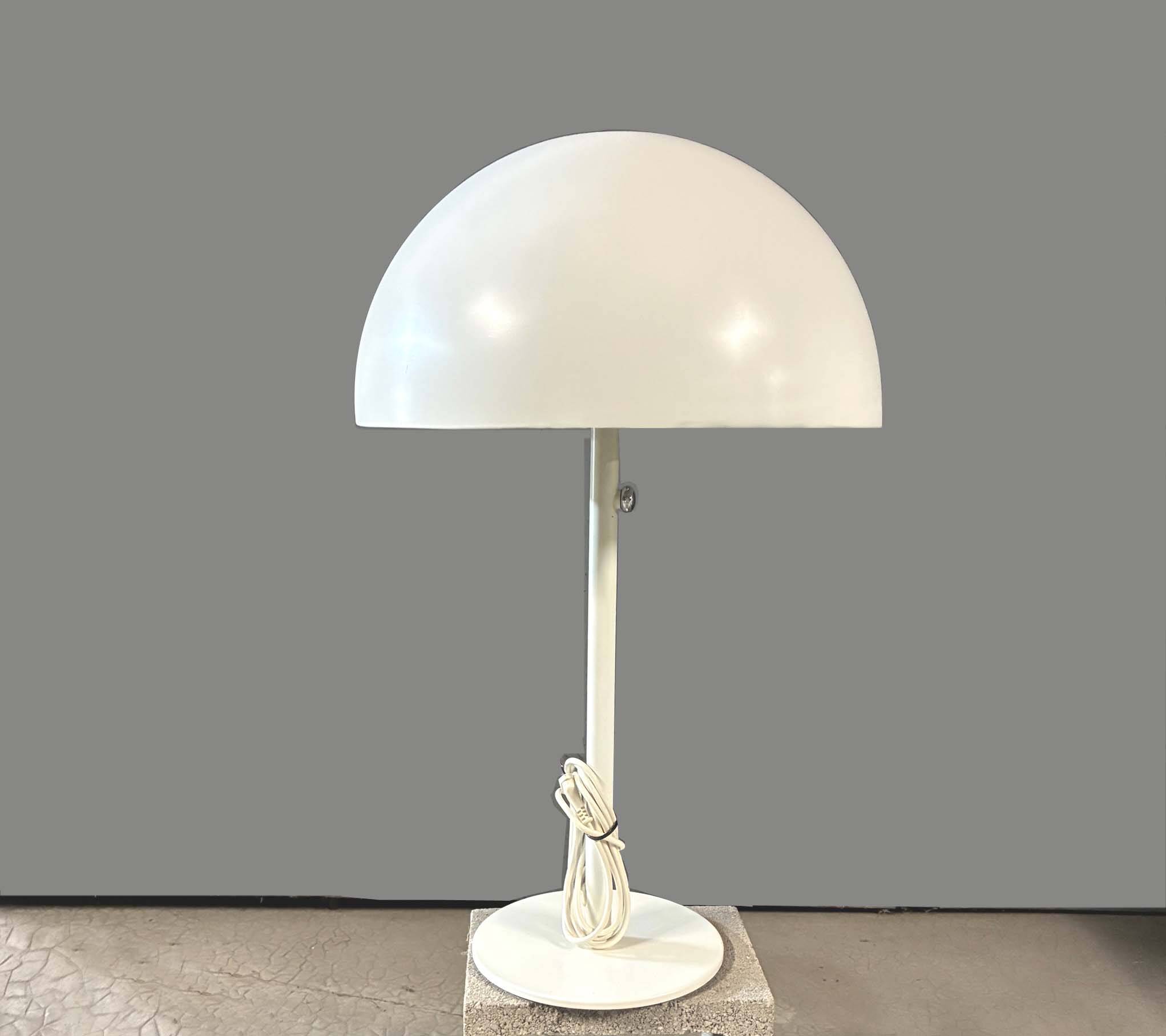 Brasa 365 table lamp