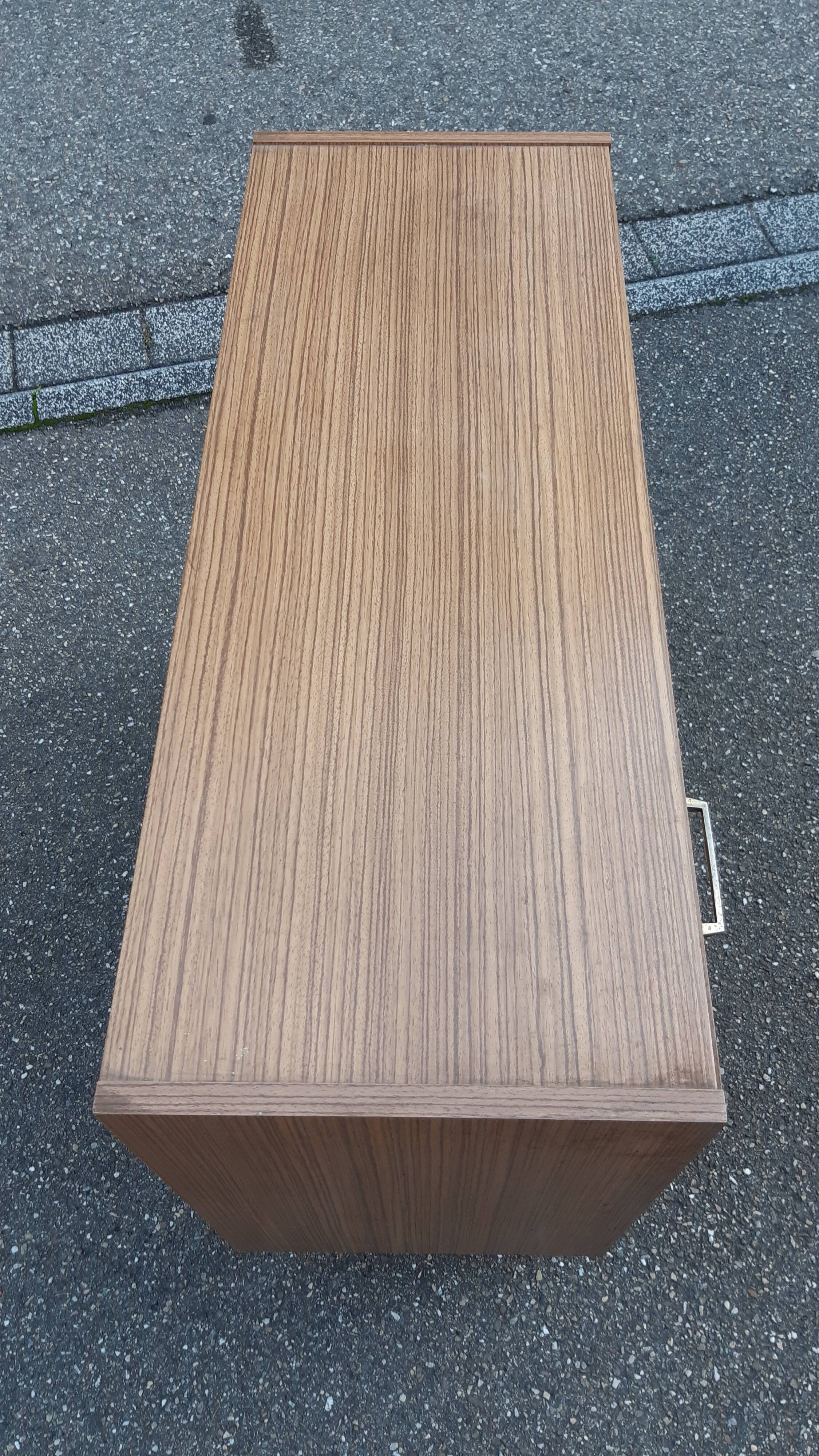 Buffet vintage