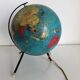 Globe terrestre tripode Taride verre de 1967 - 28 cm