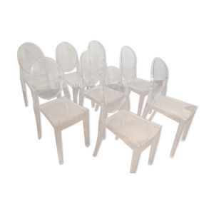 8 chaises Starck Victoria ghost