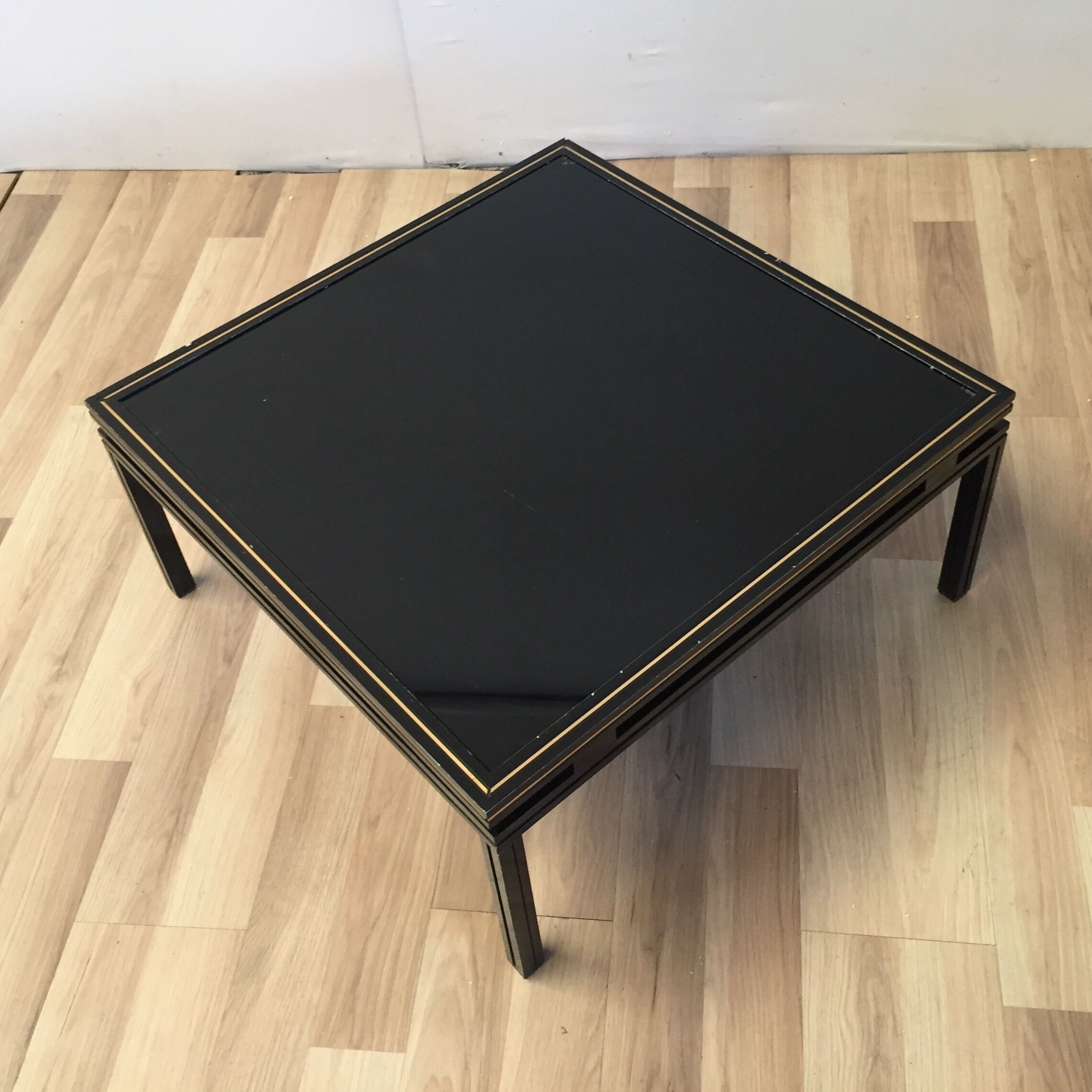 Table basse de Pierre Vandel