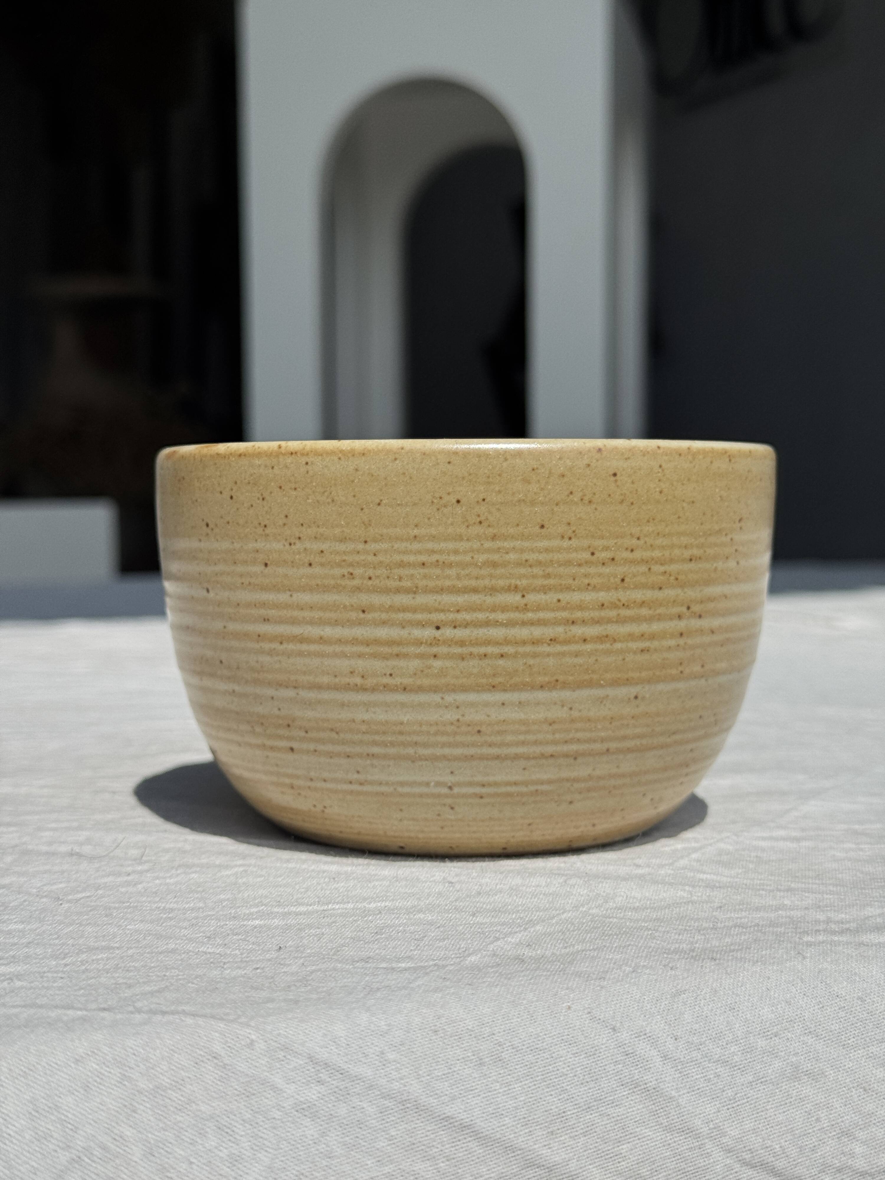 A small tall beige bowl CNP Grès Village France vintage D12