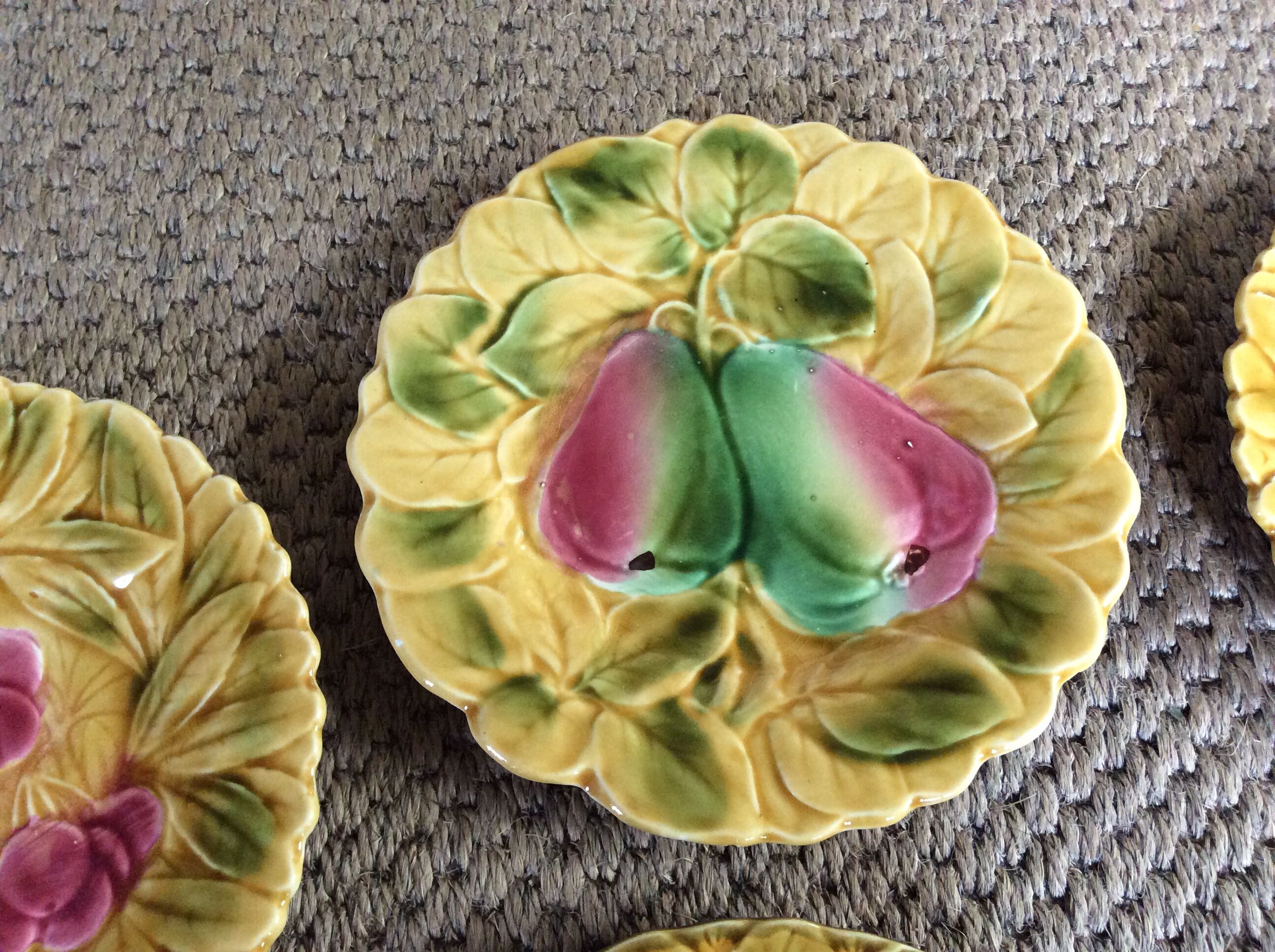 Series of 7 dessert plates