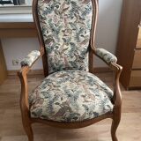 Louis Philippe armchair with wood pigeon motifs
