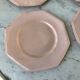 Lot de 4 assiettes à dessert octogonales roses pâles années 50