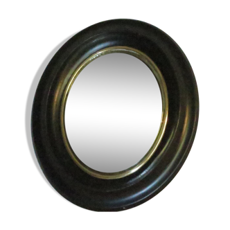 Curved mirror of oval witch 24, 5 x 20, 7cm