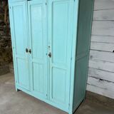 Wooden cloakroom 3 doors