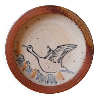 Pyrite stone plate with bird decoration