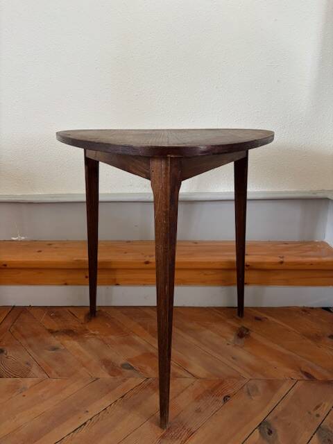 Tripod wooden table modernist