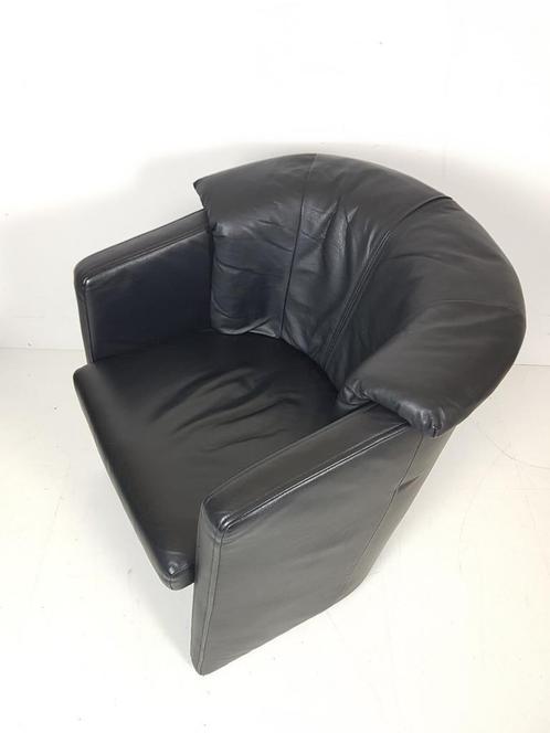 Black leather armchair Rolf Benz